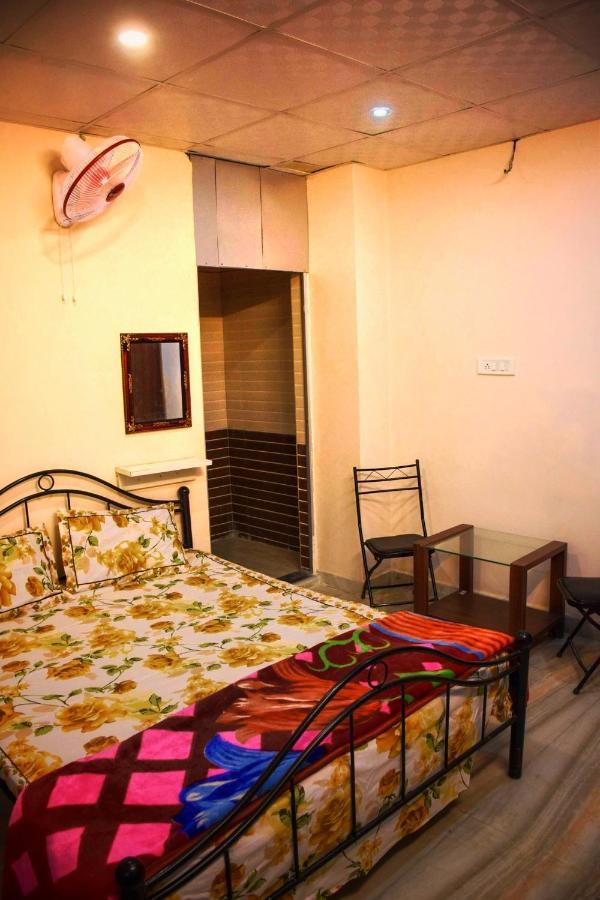 Pink City Hostel Джайпур Екстер'єр фото