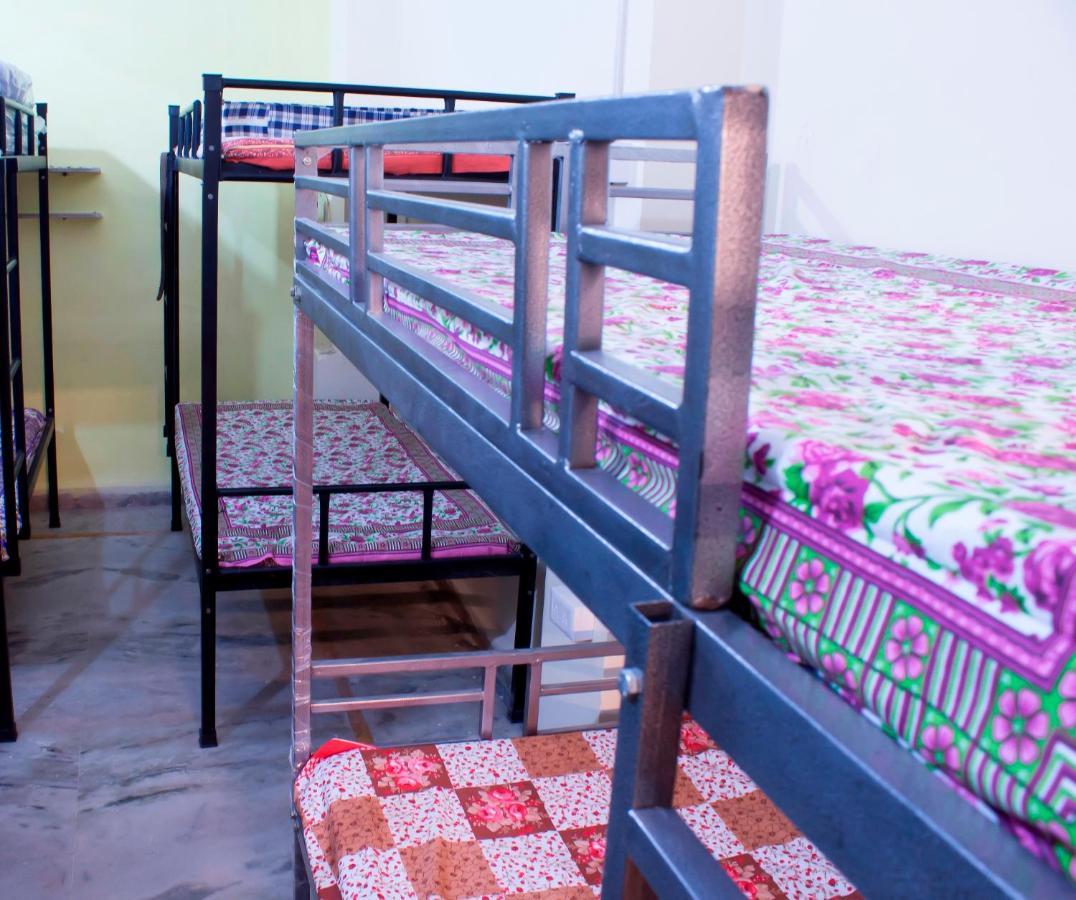 Pink City Hostel Джайпур Екстер'єр фото